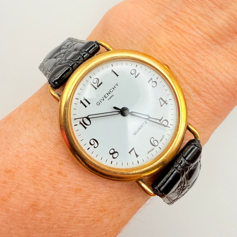 Vintage Givenchy Paris Womens Watch White Dial Round Gold Plated Round 33mm